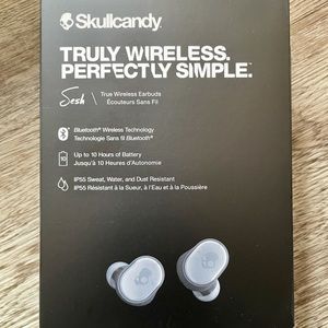 Skullcandy wireless earbuds